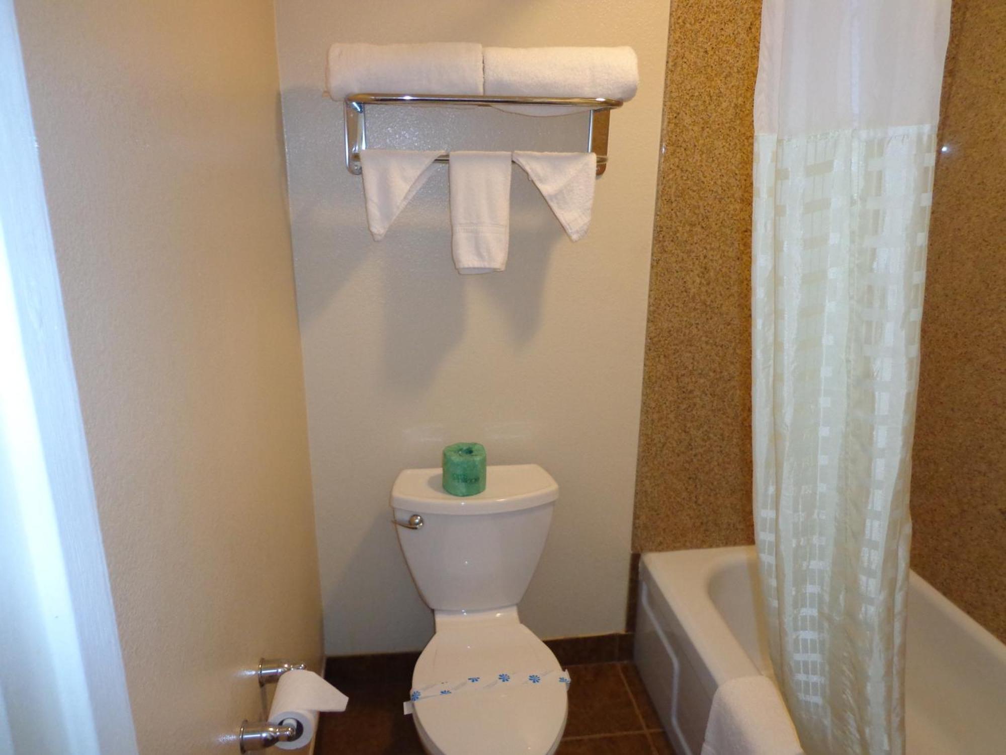 Economy Inn Express Warren Luaran gambar