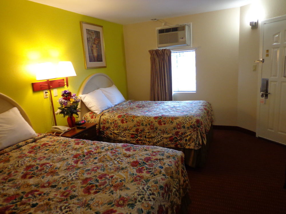Economy Inn Express Warren Luaran gambar