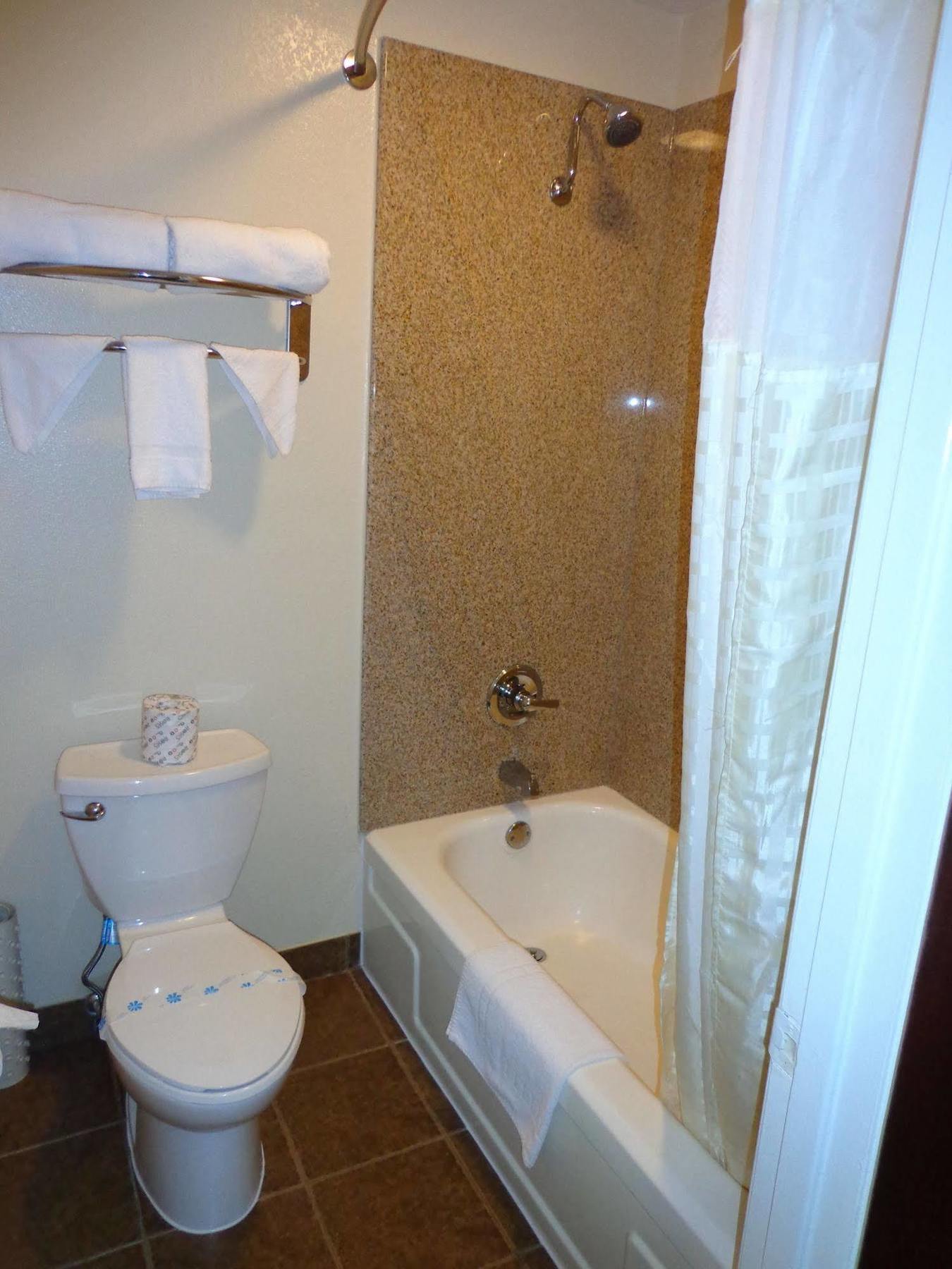 Economy Inn Express Warren Luaran gambar